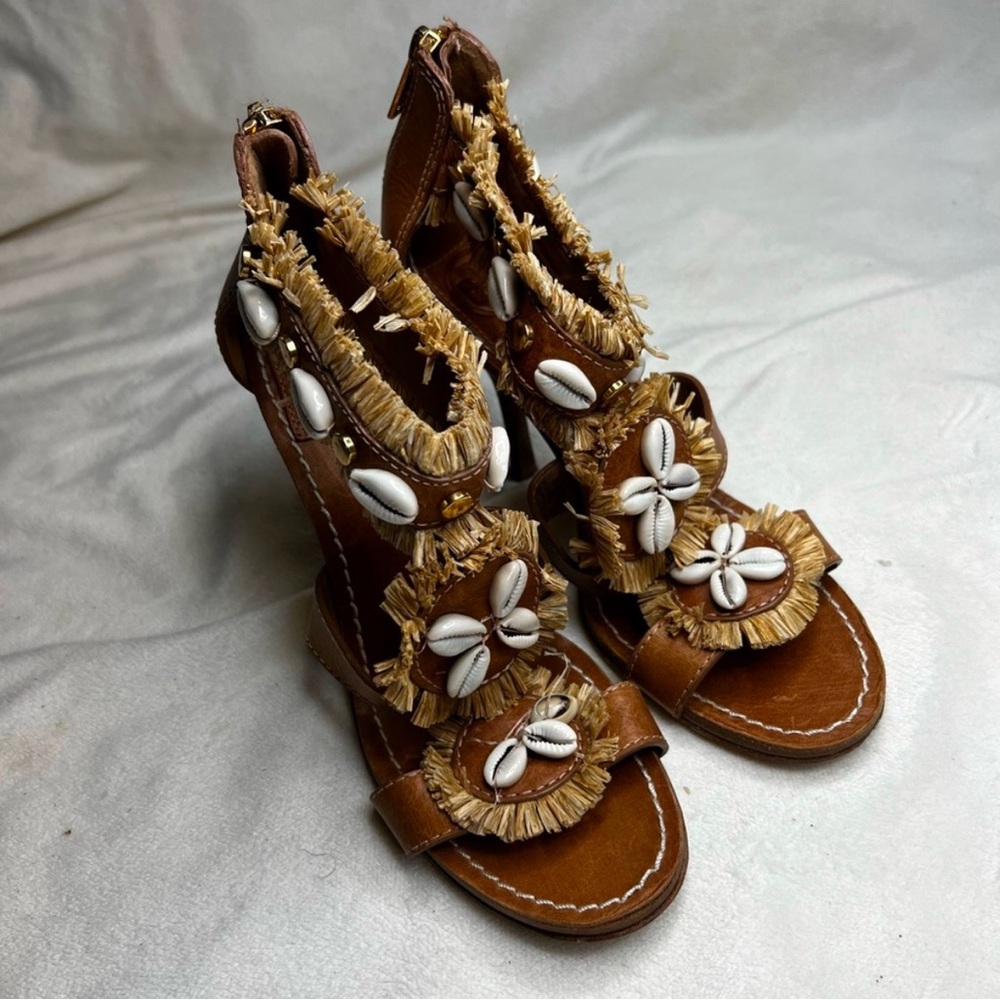Tory Burch Natural Sea Shell Raffia Heels